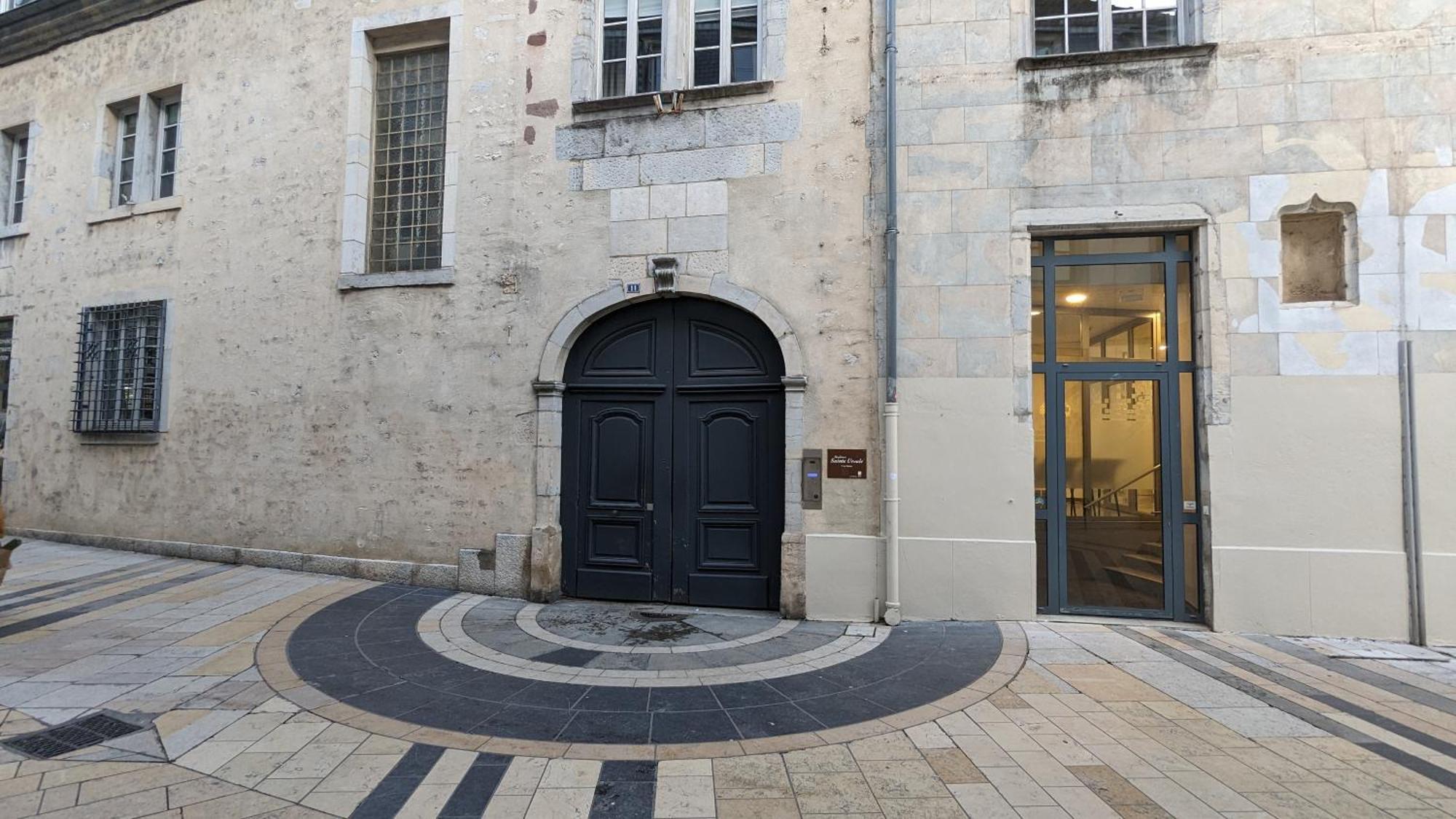 Le Select - Hypercentre Standing Wifi Apartment Besancon Exterior photo